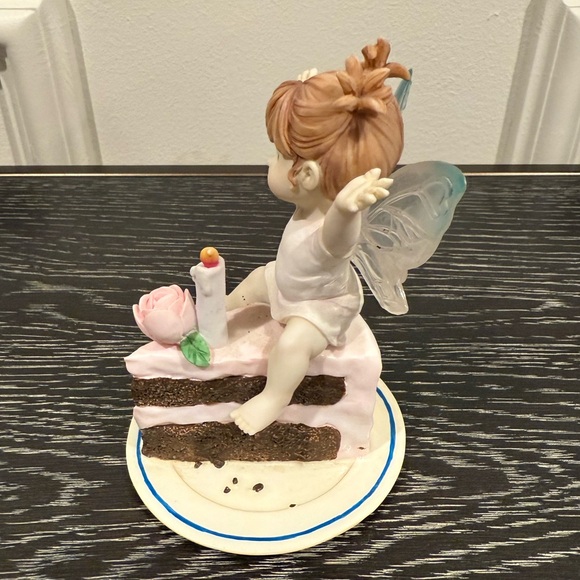 My Little Kitchen Fairies 2002 “ Happy Birthday Fairie” 106959 - Picture 2 of 5